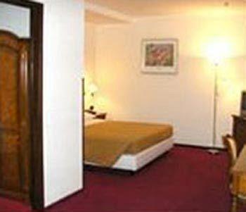 Hotel Art Academy 4*