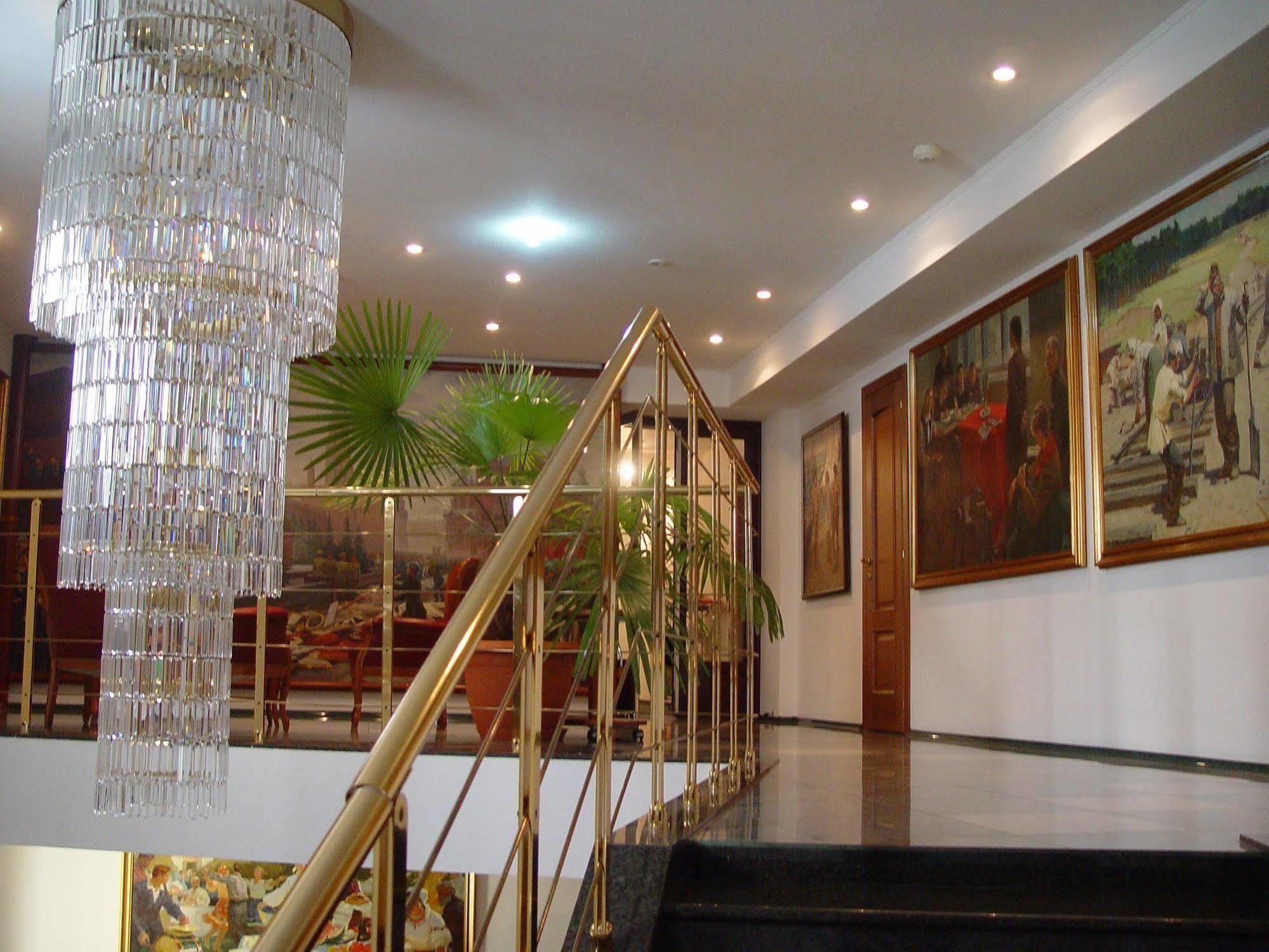 Hotel Art Academy 4*